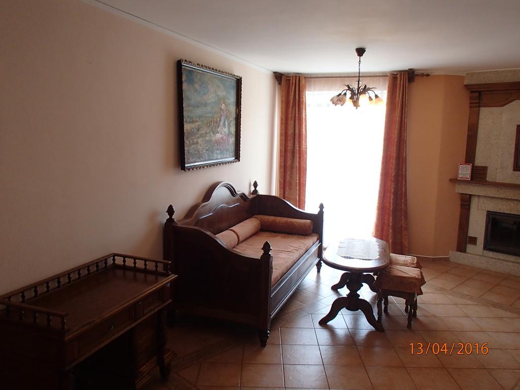Pension Magnolia Trencin Exterior photo