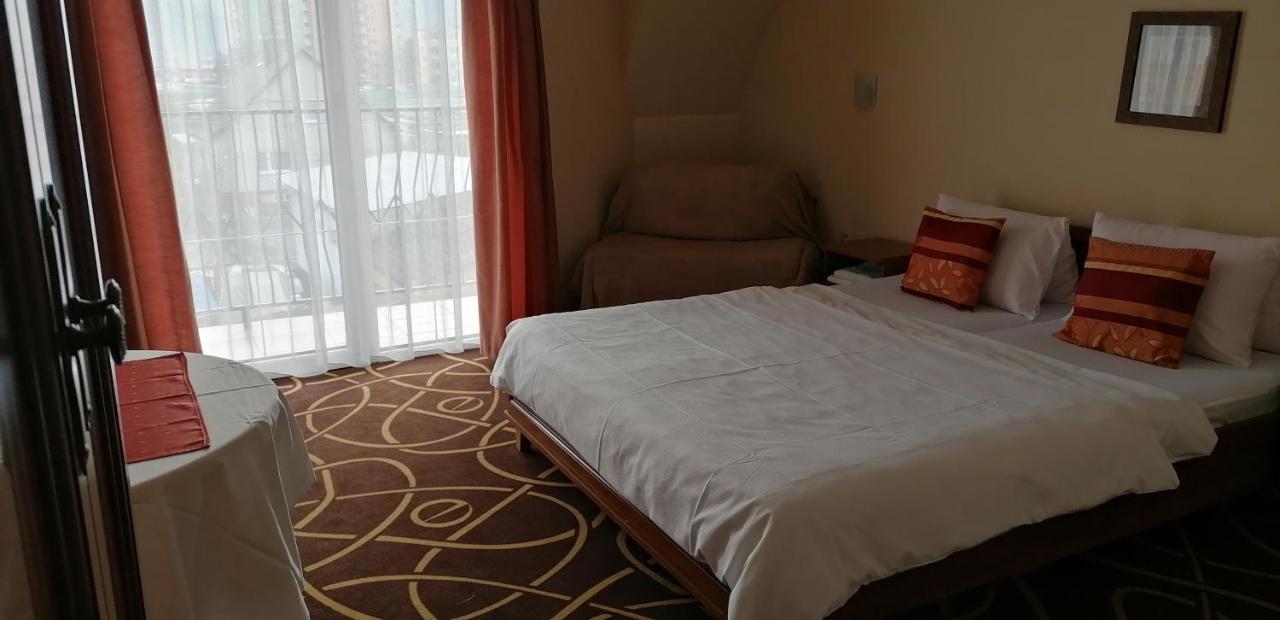 Pension Magnolia Trencin Exterior photo